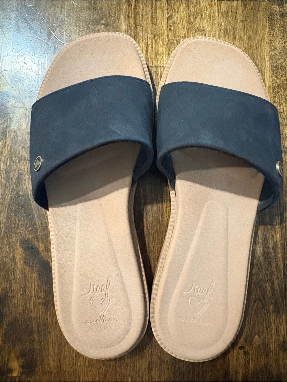 REEF Black Reef Slide cushioned Sandals -size 7